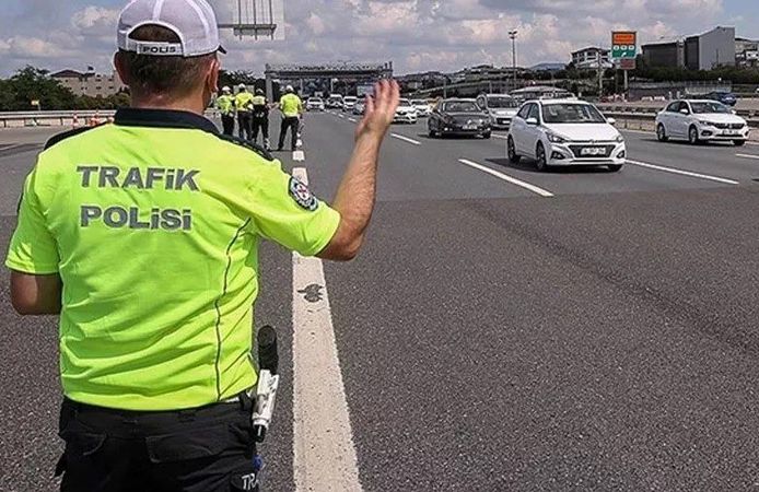 İstanbul’da yarın bazı yollar trafiğe kapatılacak