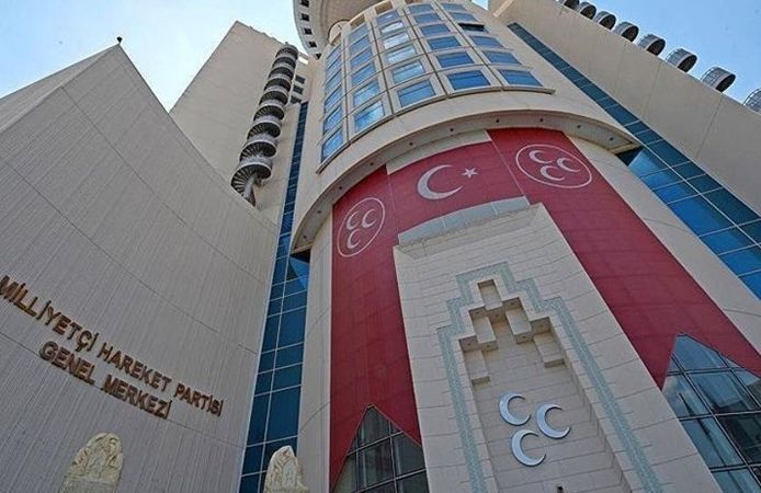 MHP’de kritik istifa!