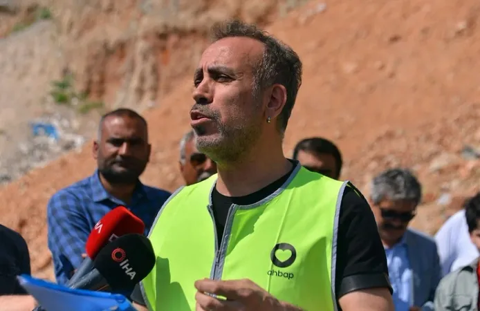 Haluk Levent için depremzede evleriyle vurgun iddiası