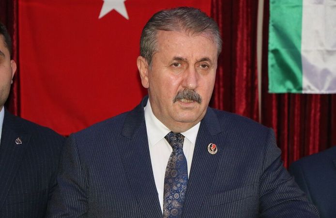 Mustafa Destici yeniden BBP Genel Başkanlığına seçildi
