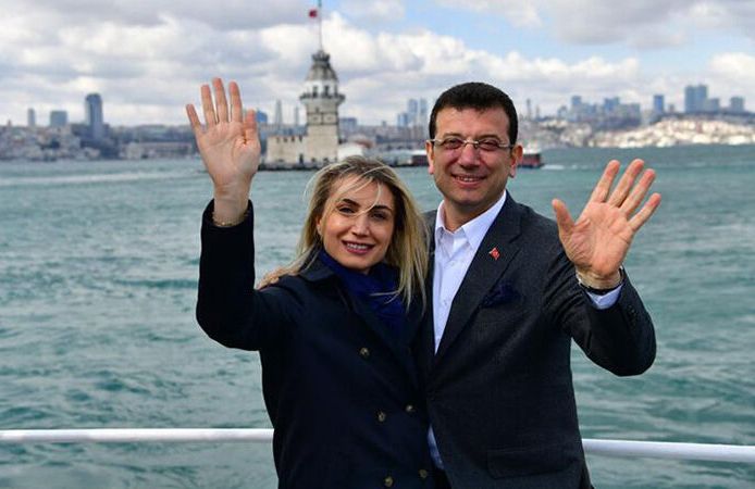 Ekrem İmamoğlu ve Dilek İmamoğlu’ndan Yeni Parti hamlesi