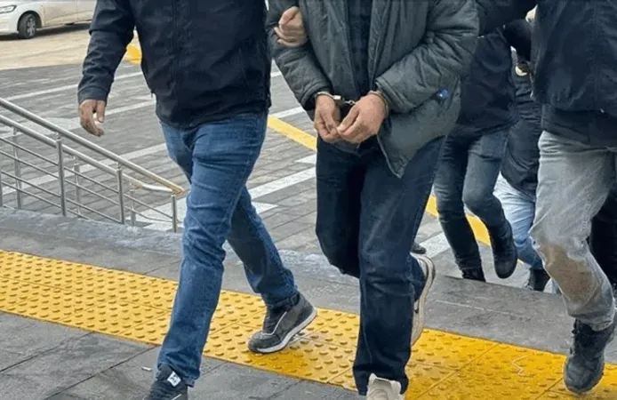 Rüşvet soruşturması: Kaymakam koruması ve şoförü tutuklandı