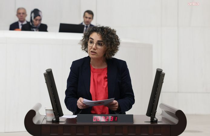 DEM Partili Çiçek Otlu ikinci kez ameliyata alındı: 'Yavaş yavaş uyandırılmaya başlanacak'