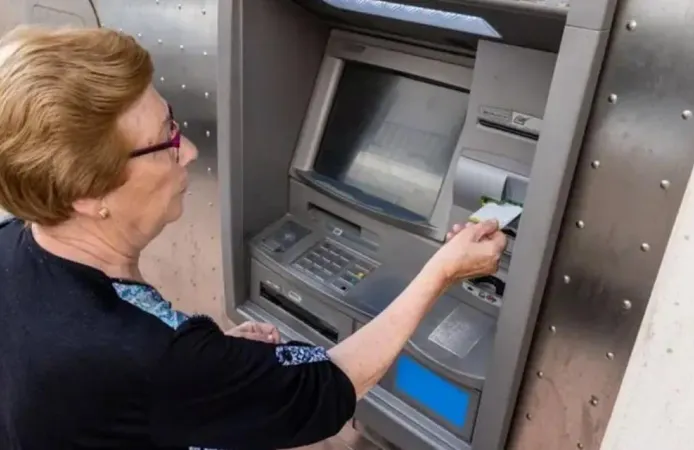 Emeklinin beklediği zam için yeni oran geldi