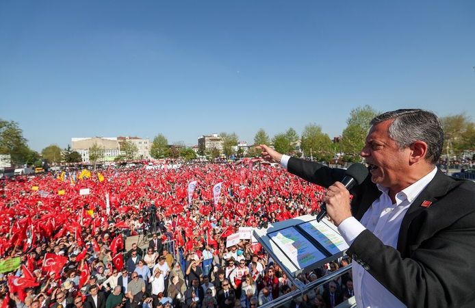 Özgür Özel’in mutlak butlan kararının ardından ilk miting adresi belli oldu