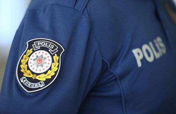 Ankara Demetevler’de genç polis memuru evinde yaşamına son verdi