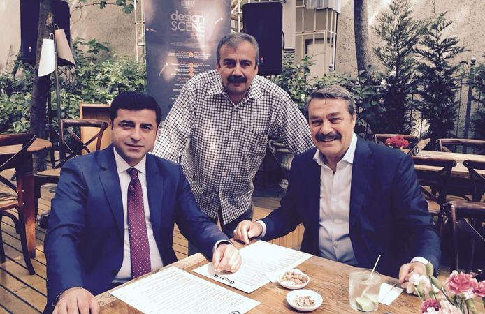 DEM Parti’den Kadir İnanır için başsağlığı mesajı