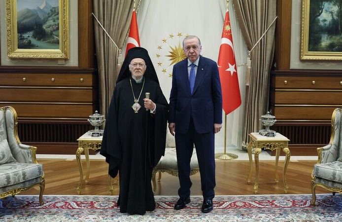 Cumhurbaşkanı Erdoğan, Fener Rum Patriği Bartholomeos'u kabul etti