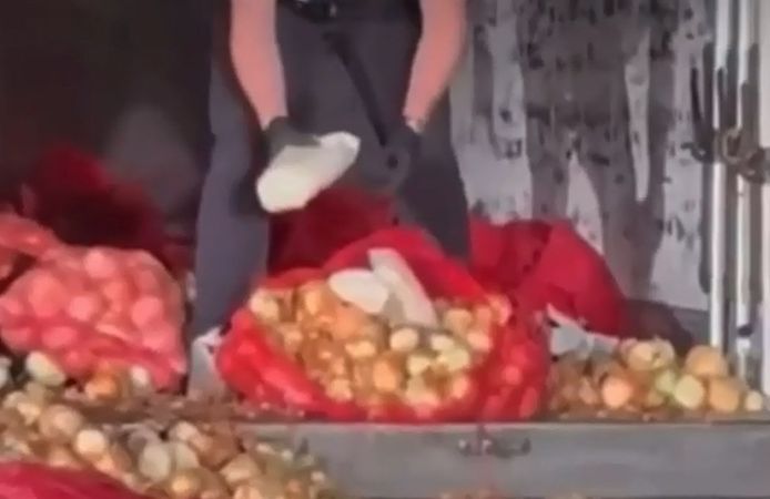 Ankara'da soğan torbaları içinden 150 kilo uyuşturucu ele geçirildi