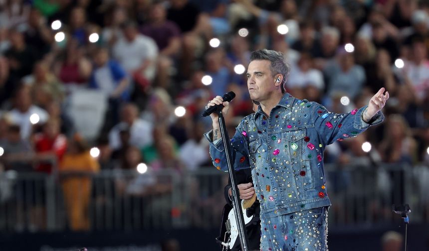 İstanbul konseri iptal edilen Robbie Williams'tan açıklama