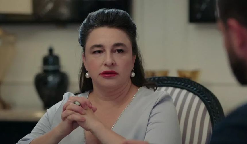 Esra Dermancıoğlu'ndan Cannes'a giden Türk oyunculara tepki: Ben utandım