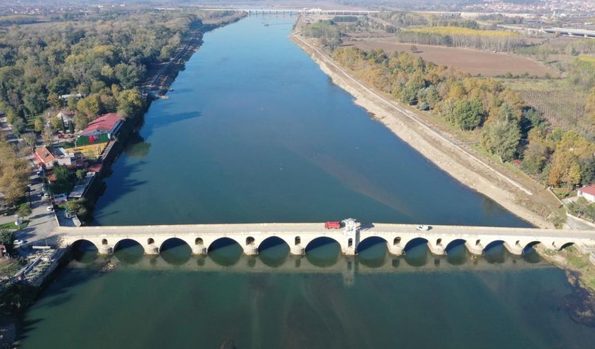 Edirne'deki Tunca Nehri'nin debisi 4 yıldır azalıyor