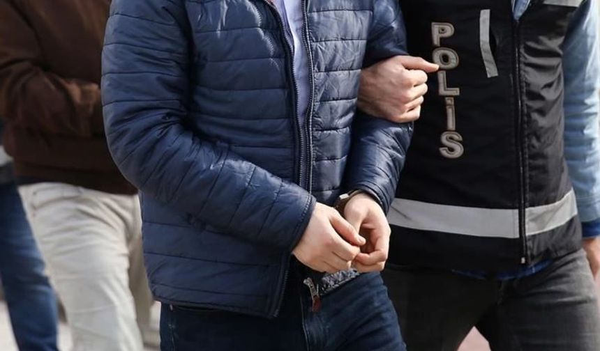 Adana'da uyuşturucu satarken yakalanan sanığa 15 yıl 6 ay hapis cezası