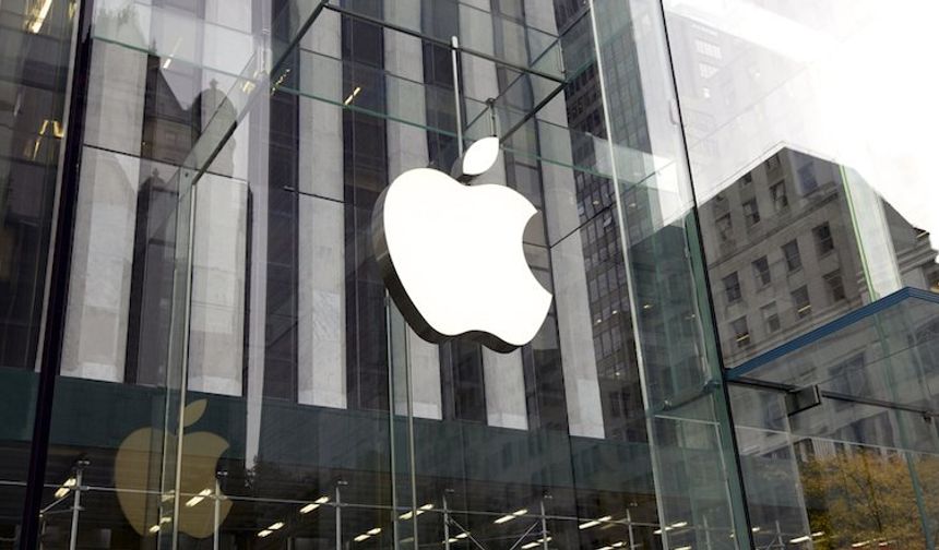 Apple, iPhone'a yapay zekâ desteği için OpenAI ile görüşüyor