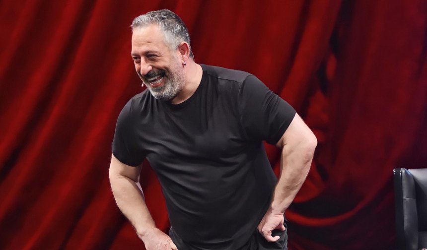 Cem Yılmaz, eski sevgilisiyle ‘yeniden’ dedi!