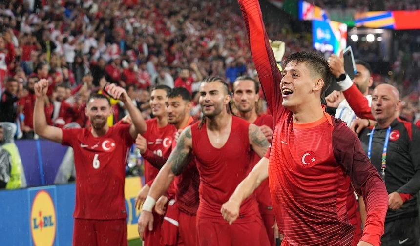 Hollanda'dan Türkiye maçı öncesi paylaşım