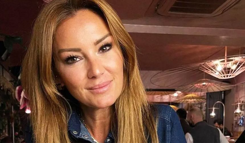 Pınar Altuğ, takipçileriyle 19 yaşındaki halini paylaştı! Gören dönüp bir daha baktı