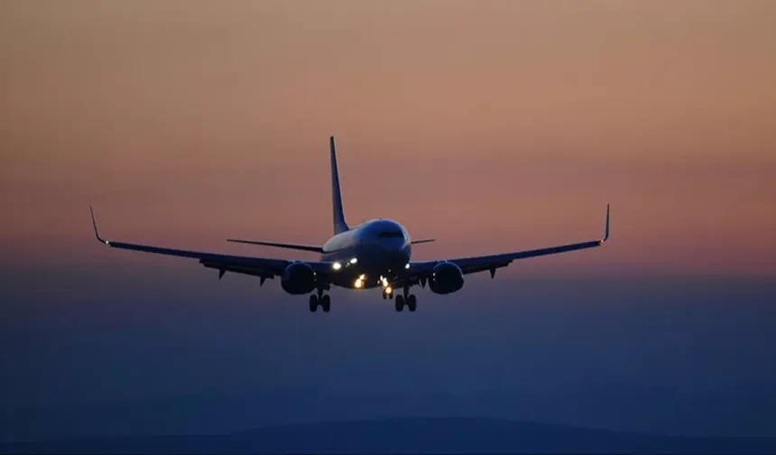 Havalimanı yakınlarında uçak kazası: 4 kişi hayatını kaybetti
