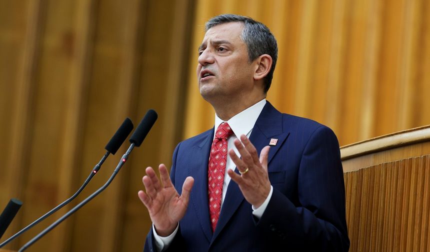 Özgür Özel'den diploma iptaline ilk açıklama: İmamoğlu adayımızdır
