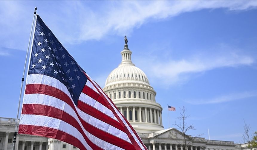 ABD, turistlerin sosyal medya geçmişine bakacak
