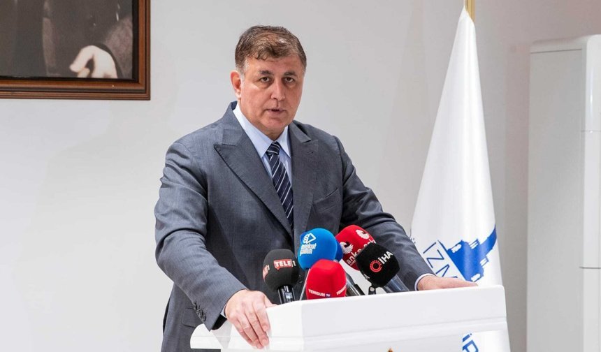 CHP’li Cemil Tugay, belediyenin ihaleye giremediğini açıkladı