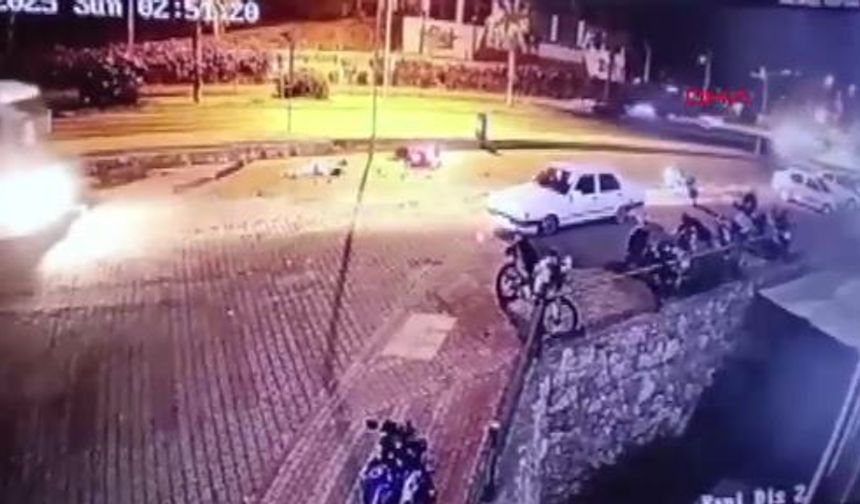 İki motosiklet kafa kafaya çarpıştı! Sürücüler yaşamını kaybetti