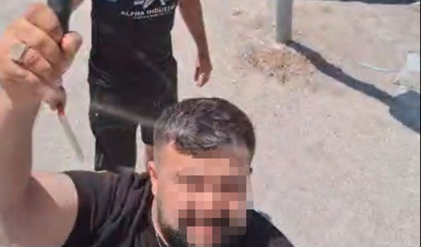 Hatay’da trafikte satırlı saldırı kamerada