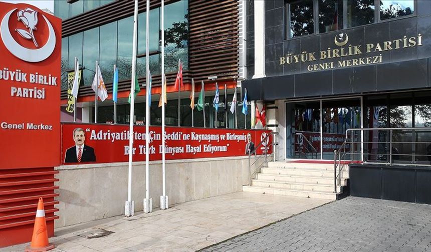 Büyük Birlik Partisi il başkanı görevden alındı