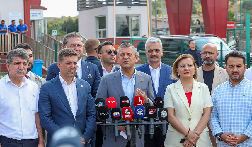 Özgür Özel’den AK Partili Abdullah Güler’e tepki: Hadsizlik yapıyor