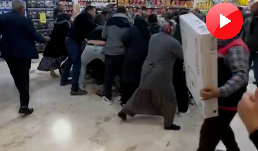 32 ekran televizyonlar bin liraya satışa sunulunca izdiham yaşandı