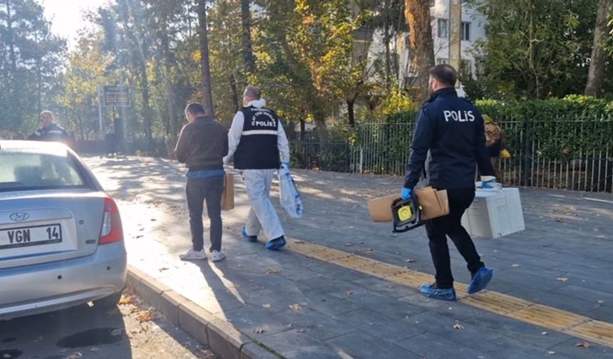 Annesini ve ağabeyini pompalı tüfekle öldürdü