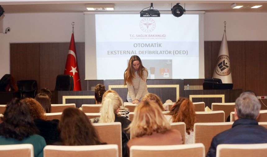 Yenimahalle Belediyesi personeline Temel İlk Yardım eğitimi