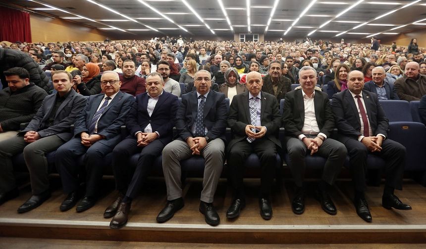 Nazım Hikmet’in 124’üncü doğum günü ‘Yolcu’ oyunuyla anıldı