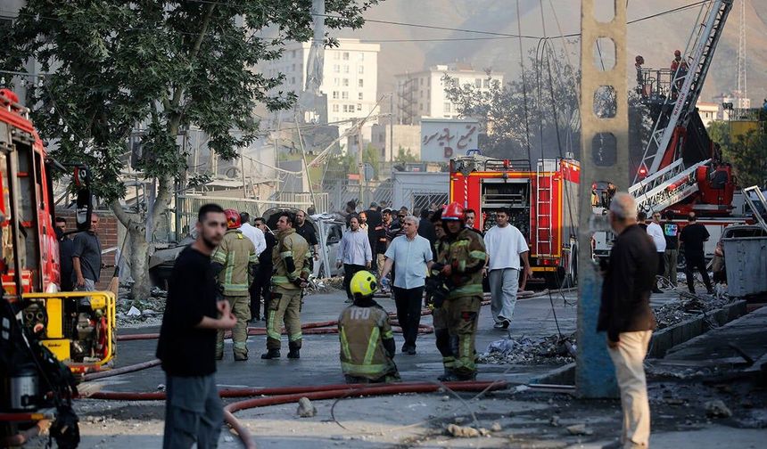 İran Kızılayı: Saldırılarda hayatını kaybedenlerin sayısı 555'e yükseldi
