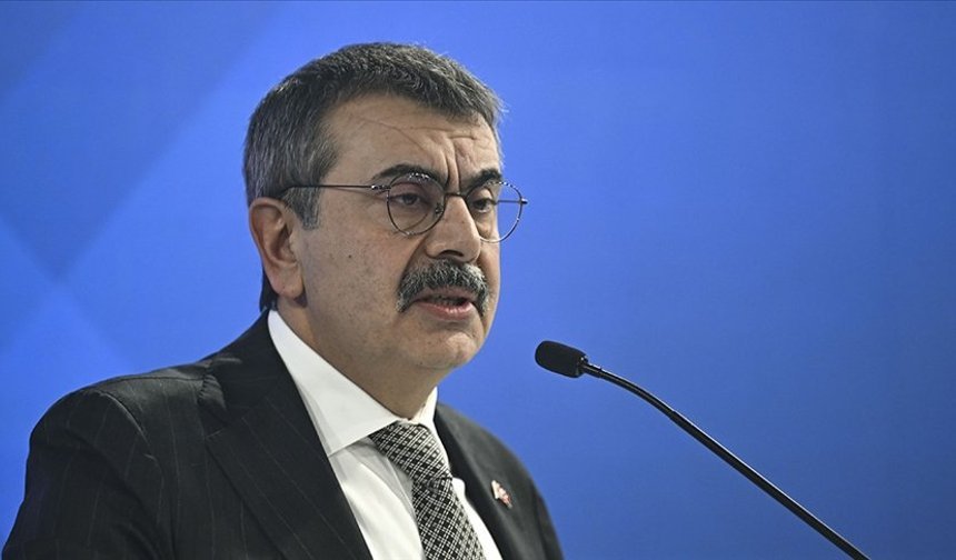 Bakan Tekin: Okullarda 'milli takım için marş'  yarışması başlatılacak