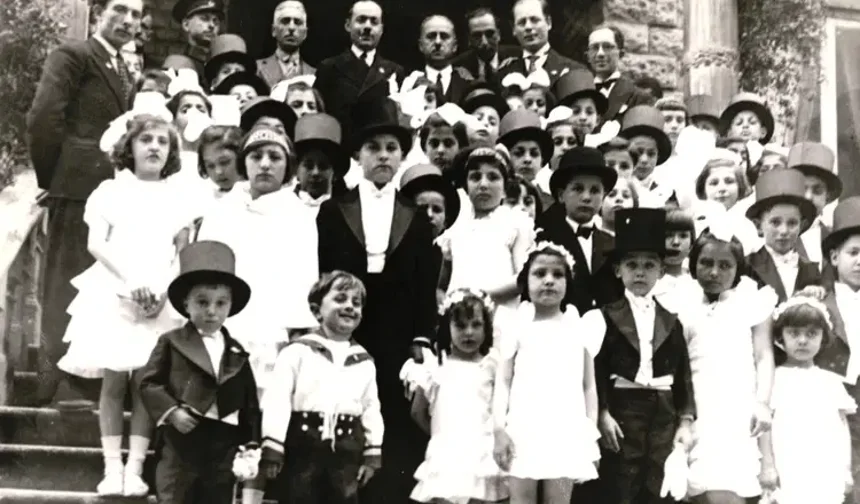 23 Nisan'a ait ilk kutlama fotoğrafları ortaya çıktı!