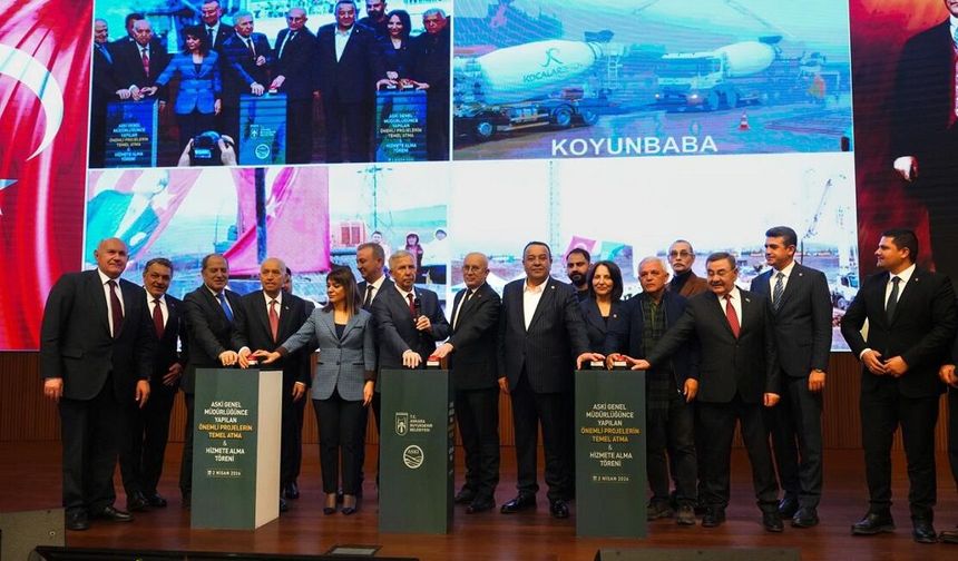 Erdal Beşikçioğlu temel atma törenindeydi