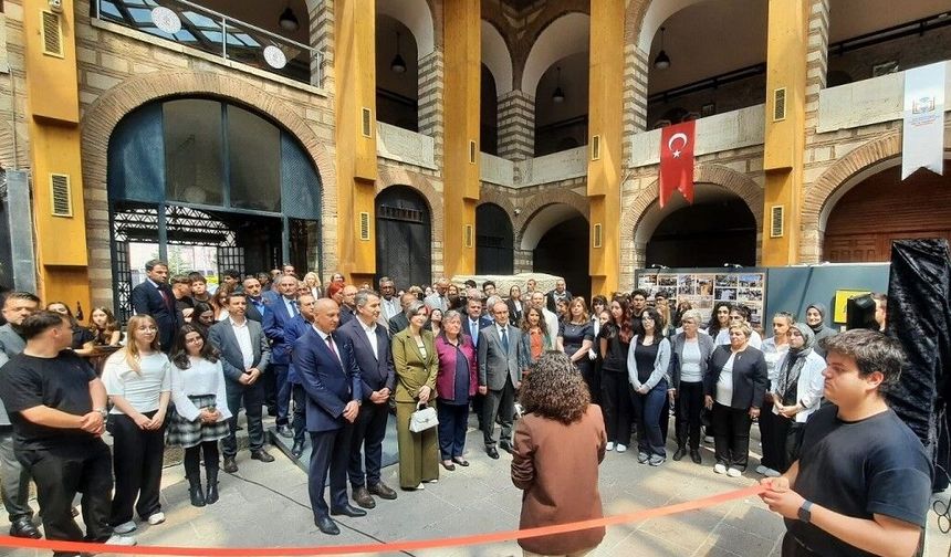 ‘Mekanlarda Hafızaya Yolculuk’ sergisi Anadolu Medeniyetleri Müzesi’nde açıldı