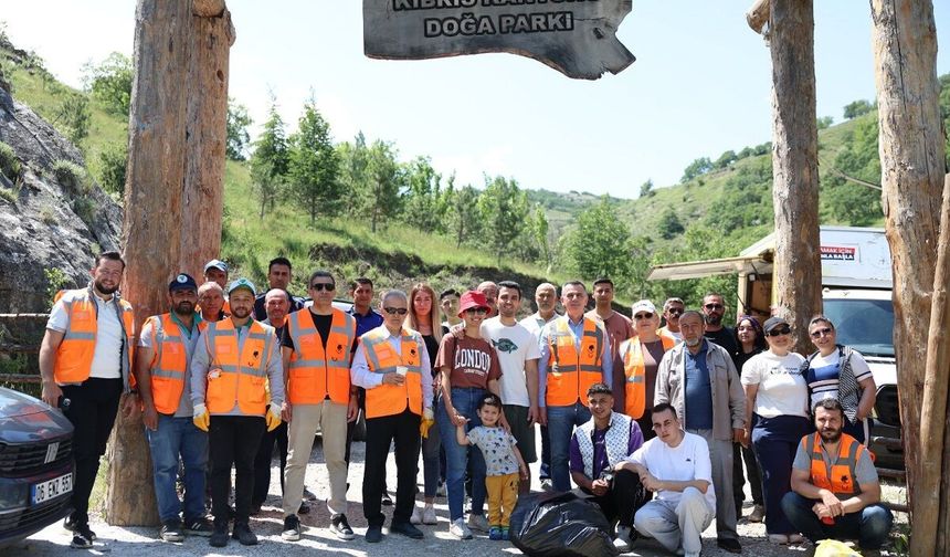 Mamak Belediyesi, Kıbrıs Kanyonu’nda çevre temizliği gerçekleştirdi