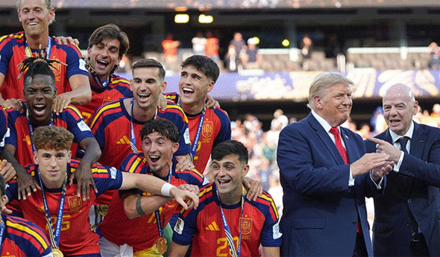 Trump'tan Dünya Kupası'nda çok konuşulacak hareket: FIFA Başkanı'nı bile dinlemedi