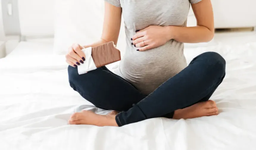 Hamile kadınlara şeker uyarısı: Çocuk beynini etkiliyor