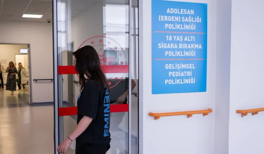 Sağlık Bakanlığı'ndan 12-18 yaş grubu için 'sigara bırakma' merkezi!