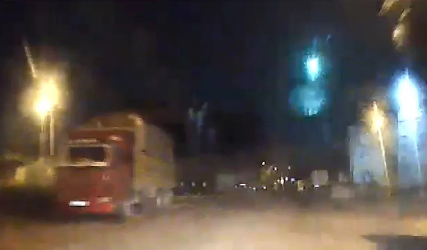 İstanbul'da gök taşının geçiş anı görüntülendi