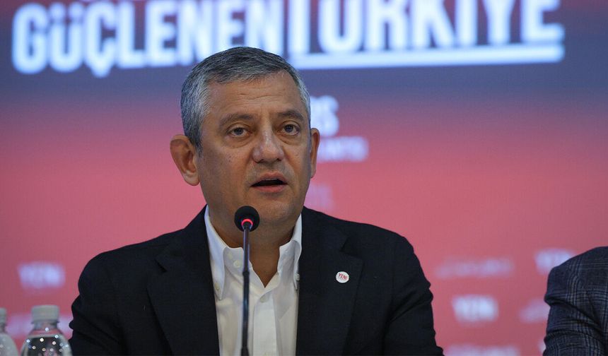 Özel’den Öcalan ve Demirtaş yorumu: Karşı karşıya getirme niyetim yok