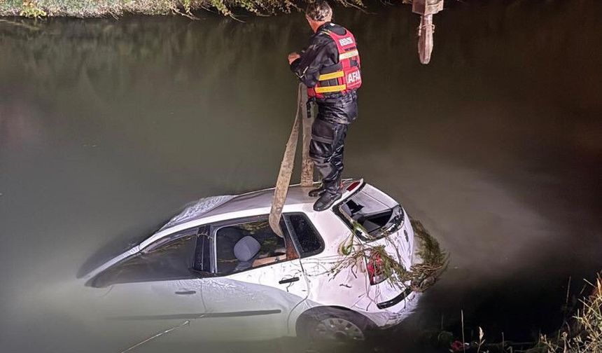 Tokat'ta otomobil sulama kanalına uçtu: 2 ölü