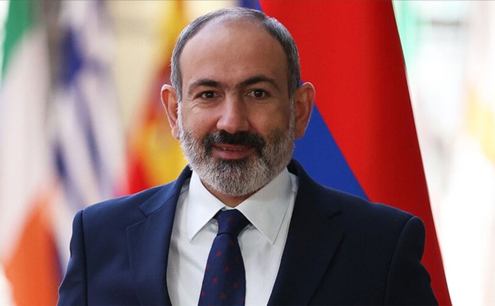 Ermenistan Başbakanı Paşinyan'a kilisede saldırı girişimi!