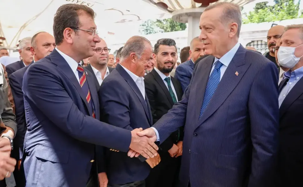Ekrem İmamoğlu’ndan Erdoğan’a sandık çıkışı: ‘Demokrasiden kaçıyor’