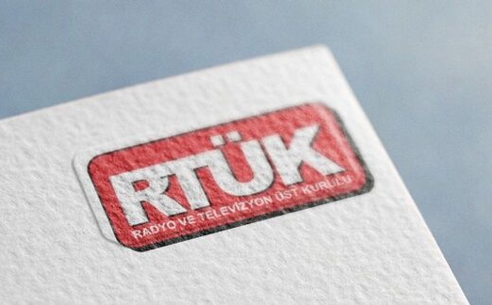 İlhan Taşçı, 'RTÜK tarihinde bir ilk' diyerek duyurdu: ATV'ye idari para cezası!