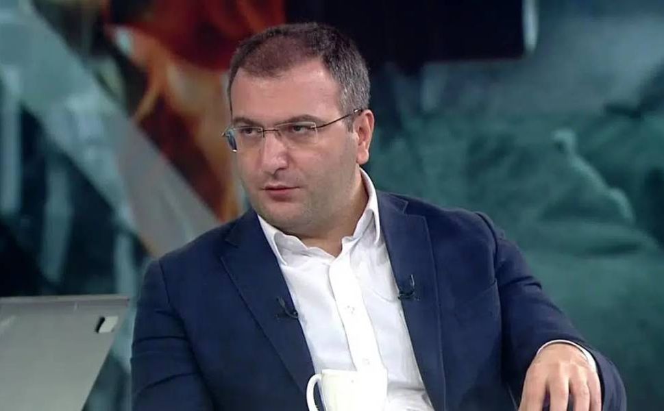 Cem Küçük’ten dikkat çeken itiraf: İmamoğlu operasyonunda görev dağılımı yapıldı