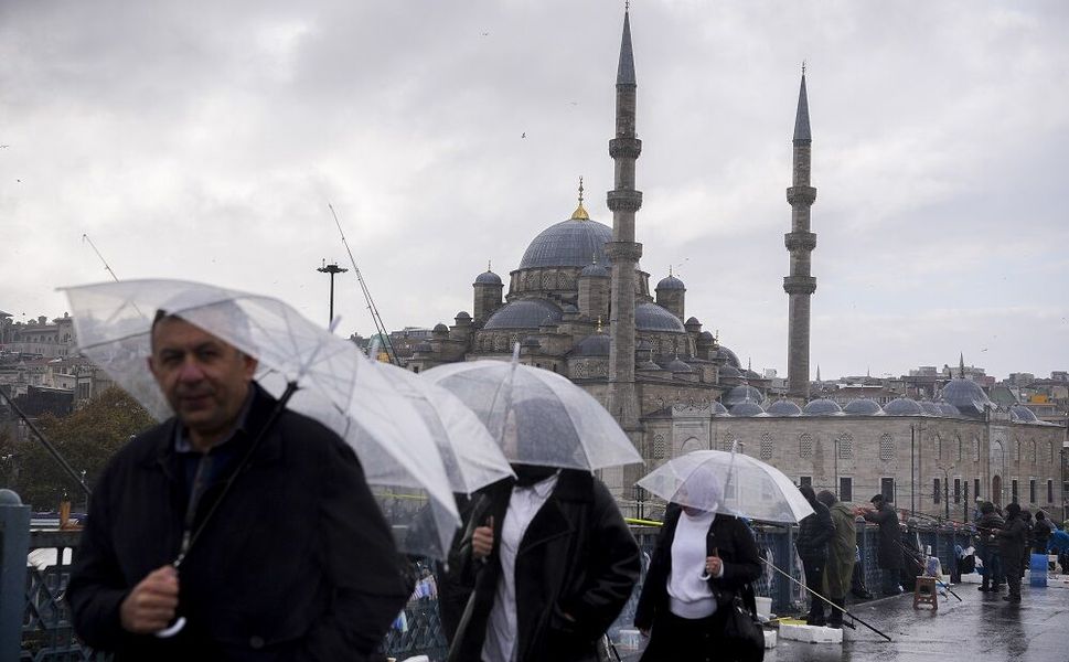 AKOM tarih vererek uyardı: İstanbul'a yağmur geliyor!